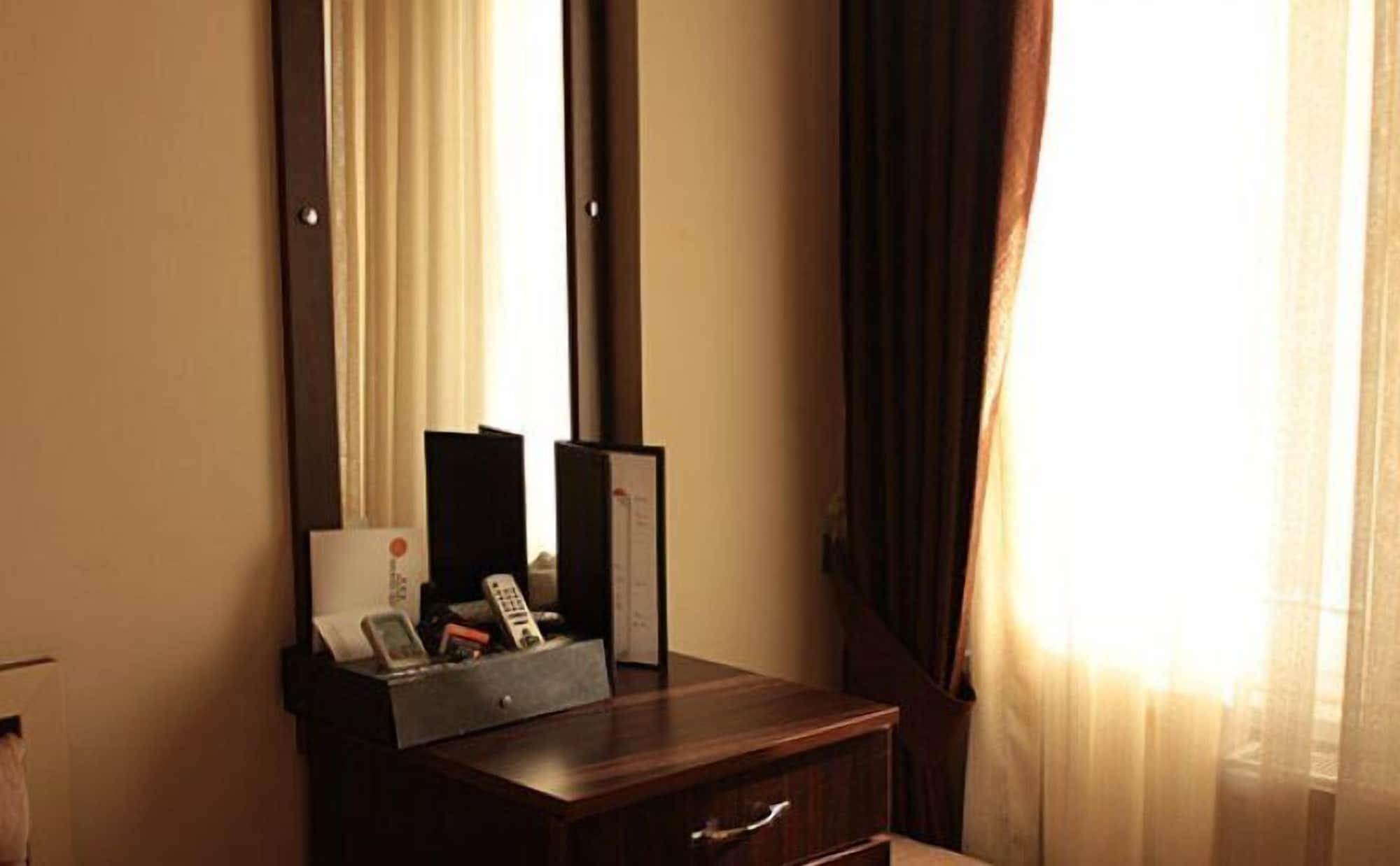 איסטמבול Hotel Grand Mark מראה חיצוני תמונה